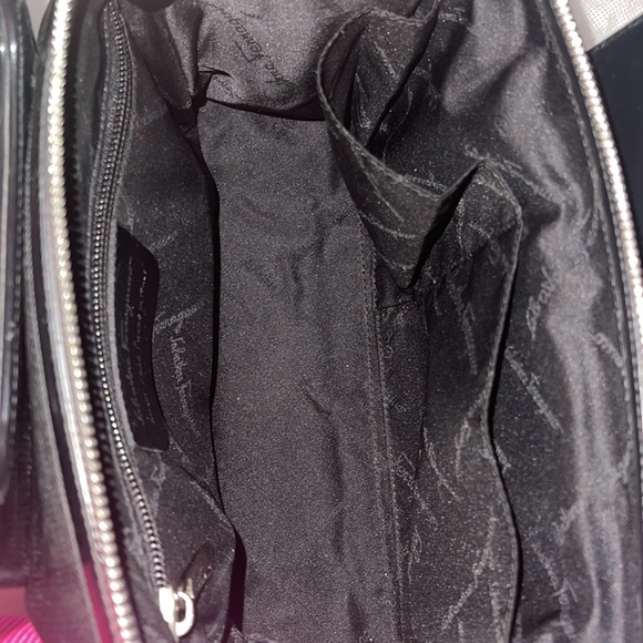 Ferragamo AUTHENTIC black doctor bag.  Beautiful - Picture 13 of 13